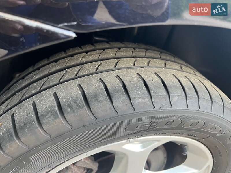 Седан Ford Mondeo 2006 в Киеве
