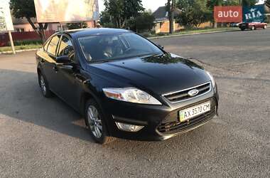 Седан Ford Mondeo 2011 в 