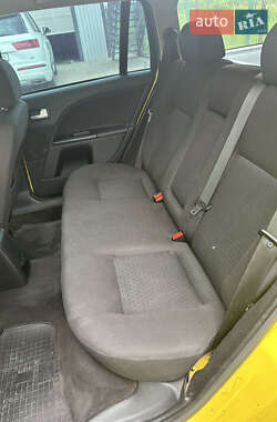Універсал Ford Mondeo 2004 в 