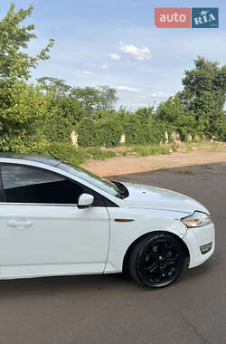 Ліфтбек Ford Mondeo 2008 в 