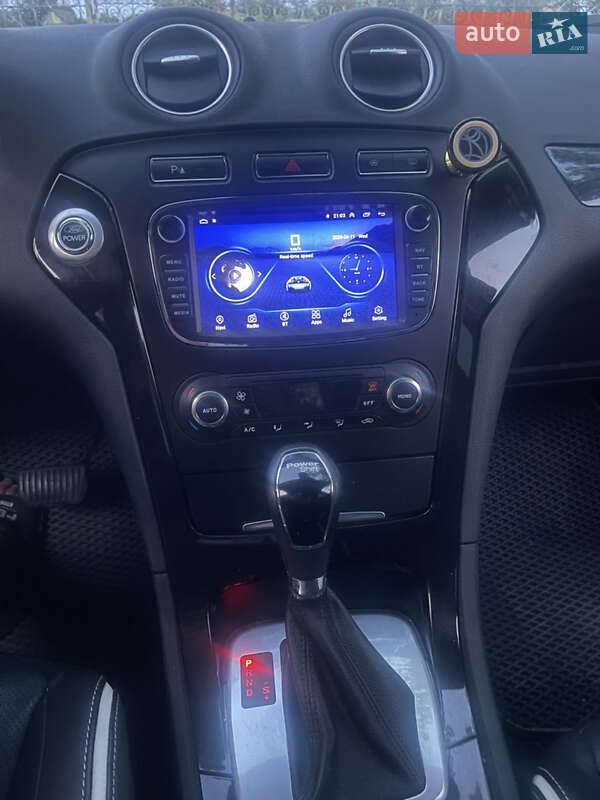 Седан Ford Mondeo 2011 в Белгороде-Днестровском