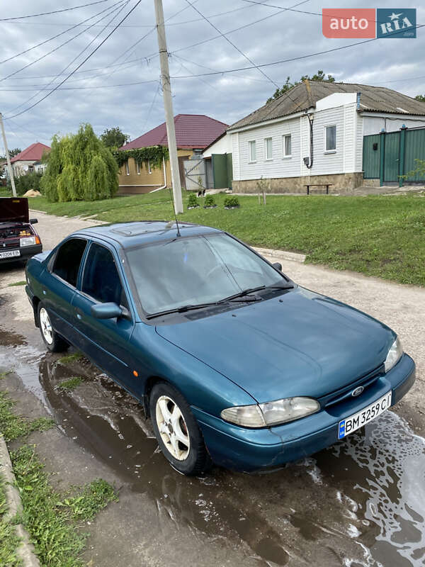 Седан Ford Mondeo 1995 в 