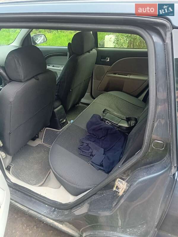 Универсал Ford Mondeo 2006 в Хотине