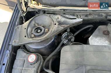 Седан Ford Mondeo 2001 в 