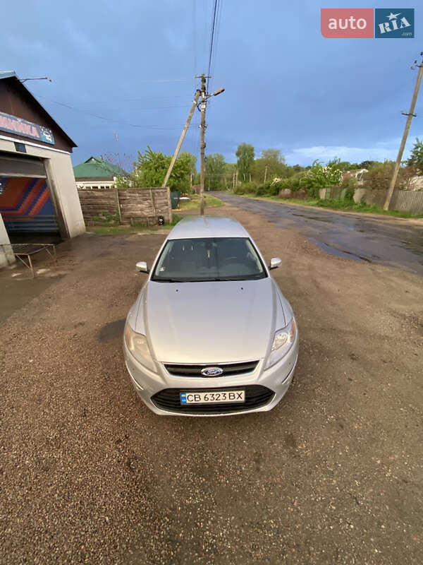 Універсал Ford Mondeo 2011 в 
