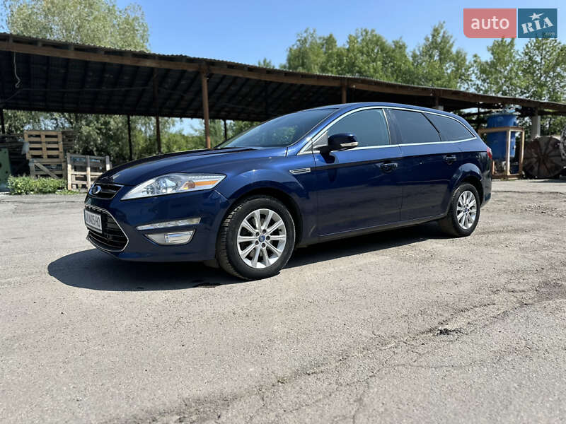 Универсал Ford Mondeo 2012 в 