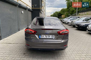 Седан Ford Mondeo 2011 в 