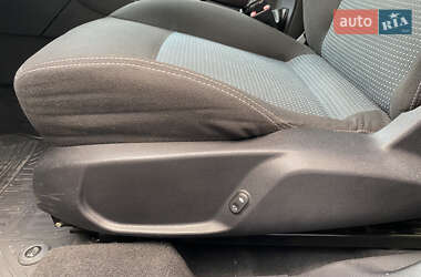 Седан Ford Mondeo 2011 в 