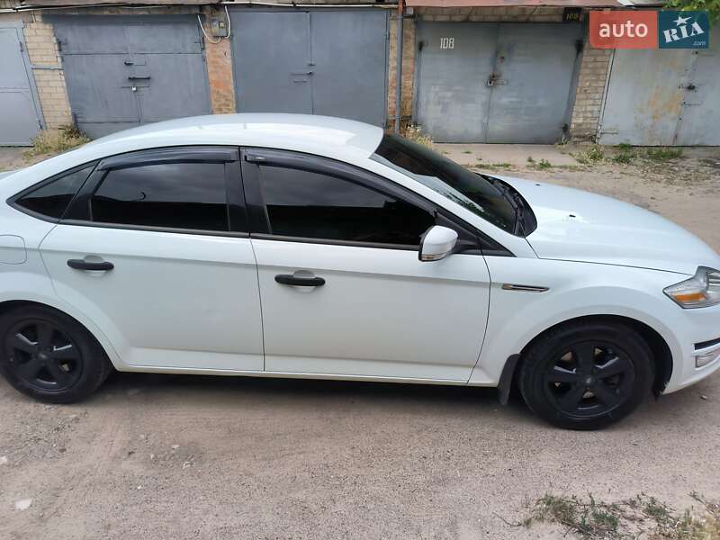 Седан Ford Mondeo 2011 в Днепре
