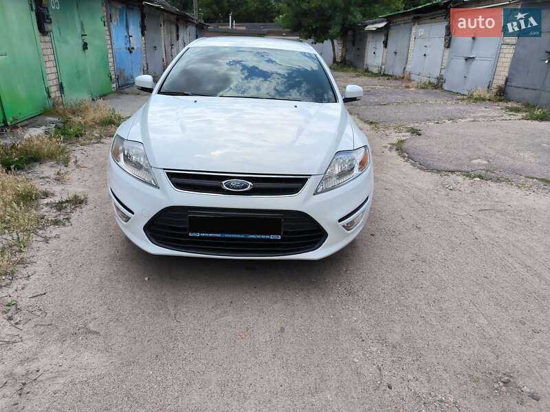 Седан Ford Mondeo 2011 в Днепре