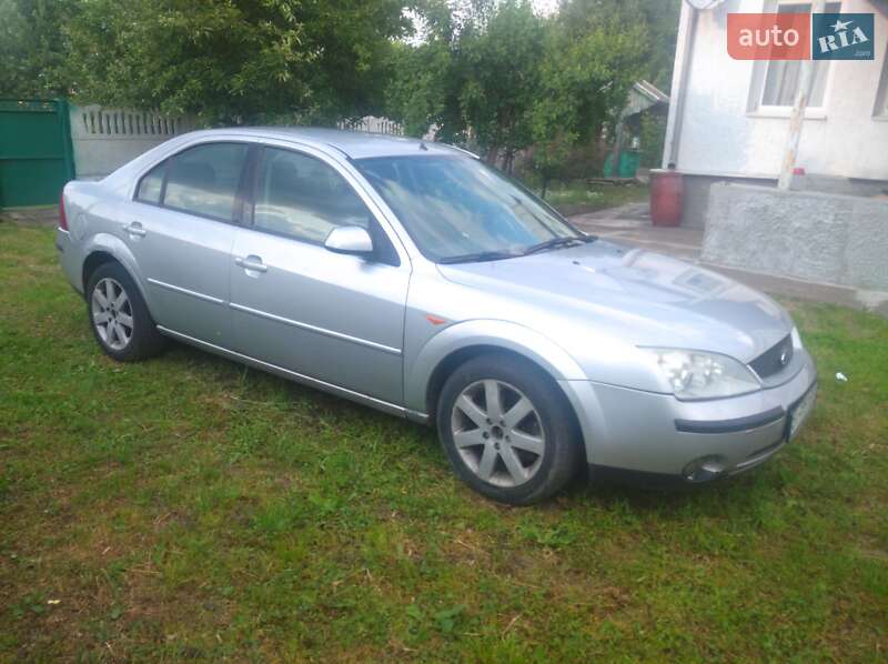Седан Ford Mondeo 2001 в Києві