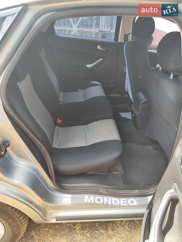 Лифтбек Ford Mondeo 2008 в Жидачове