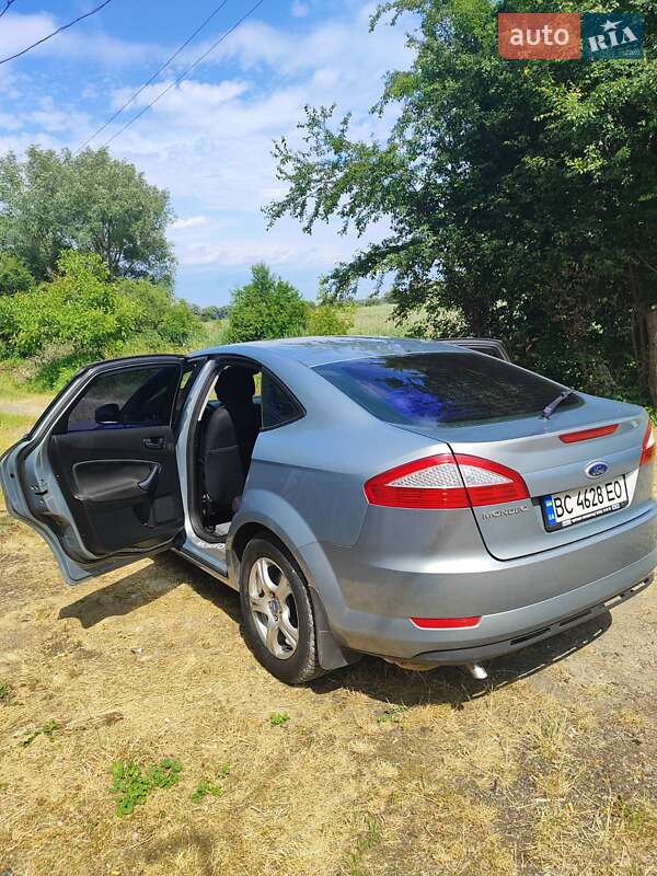 Лифтбек Ford Mondeo 2008 в Жидачове
