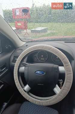 Седан Ford Mondeo 2006 в 