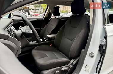 Универсал Ford Mondeo 2016 в 