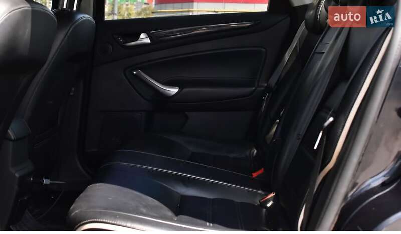 Седан Ford Mondeo 2012 в Кривом Роге