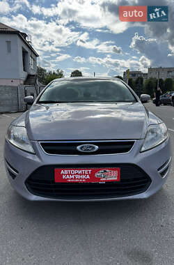 Седан Ford Mondeo 2010 в 