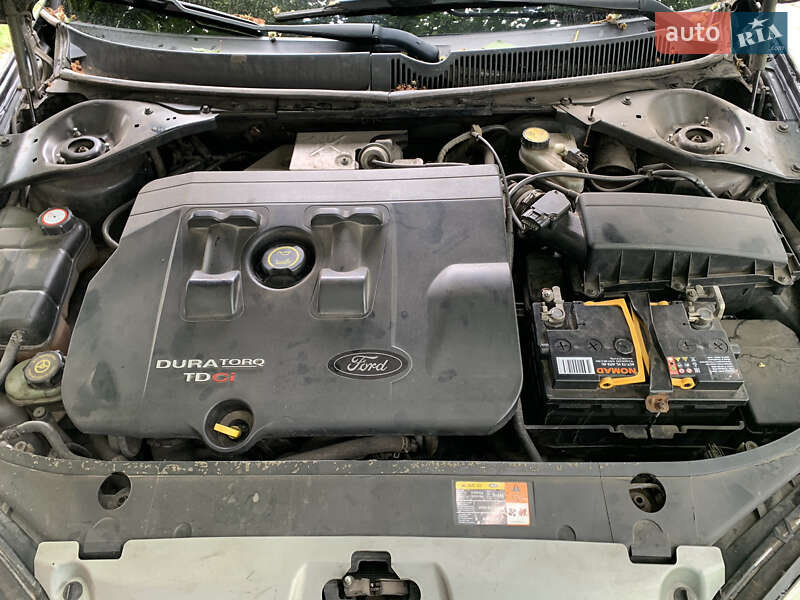 Седан Ford Mondeo 2006 в Сумах