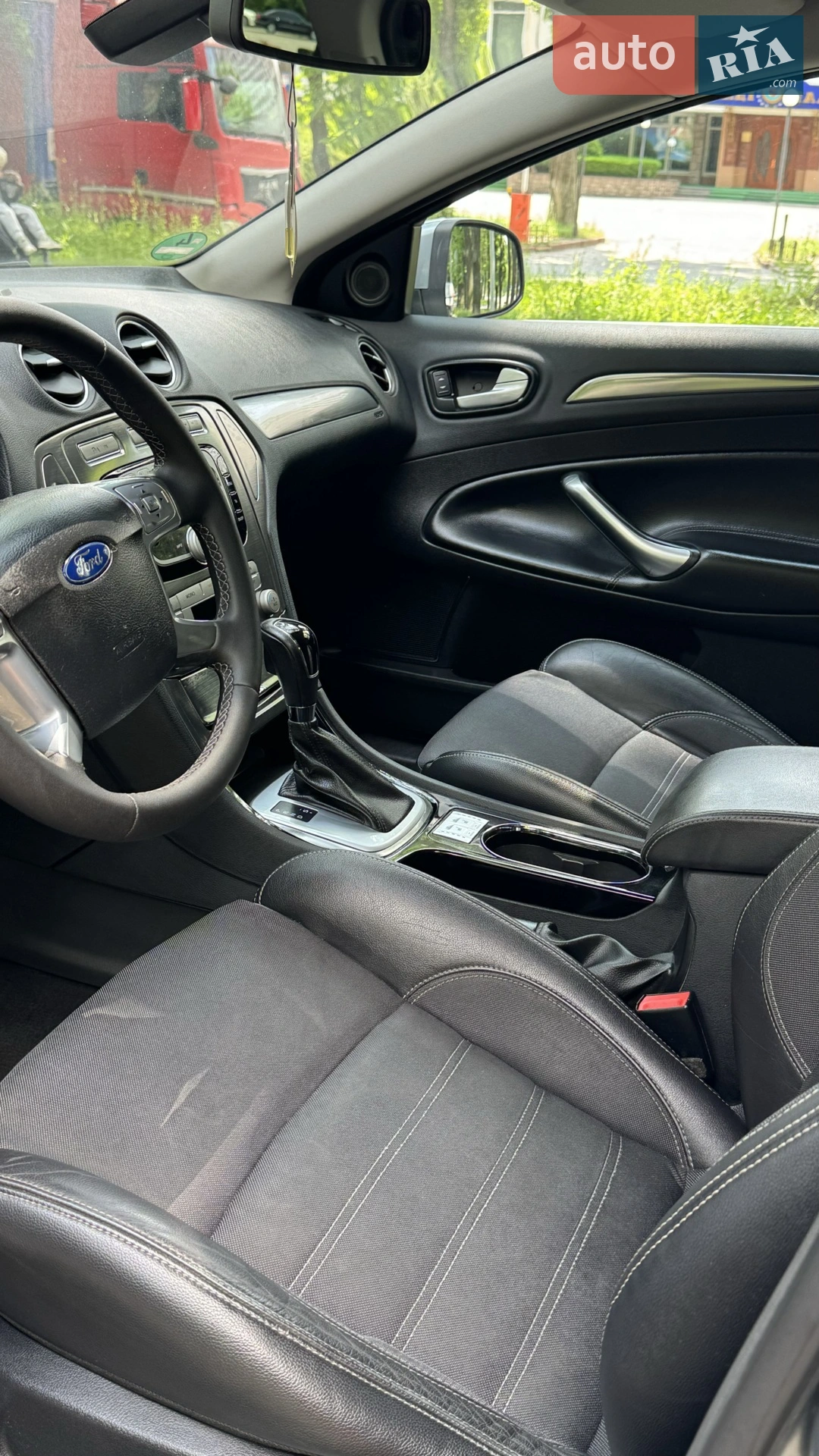 2010 Ford Mondeo - мініатюра 12
