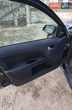 Седан Ford Mondeo 2001 в 