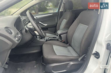Универсал Ford Mondeo 2011 в 