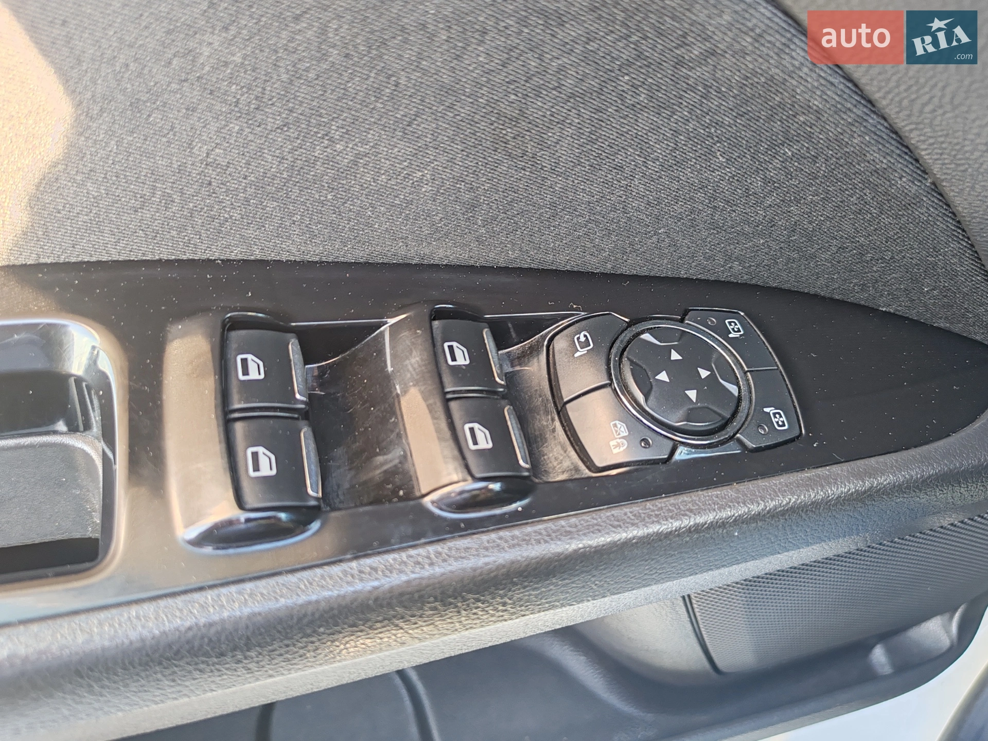 2015 Ford Mondeo - мініатюра 16