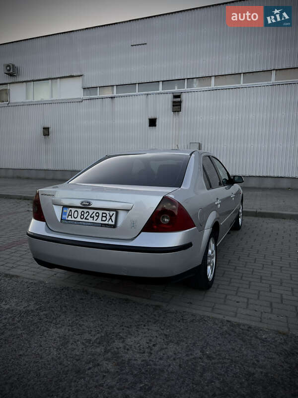 Седан Ford Mondeo 2001 в Ужгороді