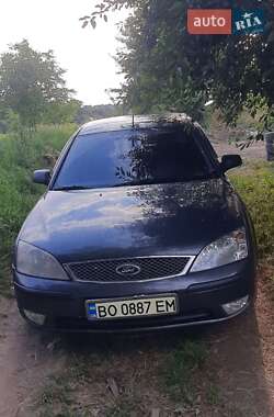 Лифтбек Ford Mondeo 2004 в Вашковцах