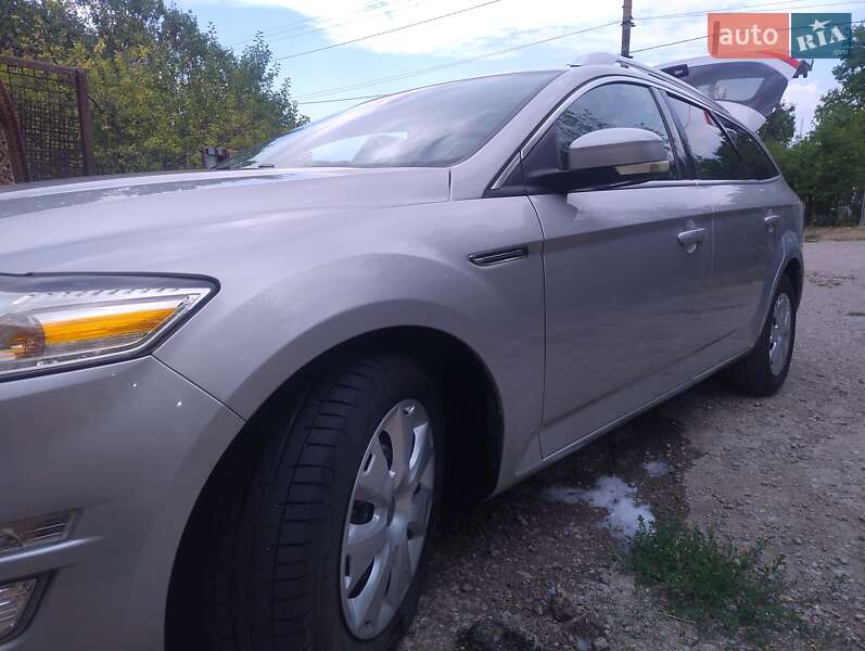 Универсал Ford Mondeo 2011 в Запорожье