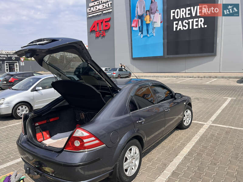 Лифтбек Ford Mondeo 2005 в Одессе