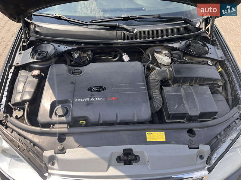 Лифтбек Ford Mondeo 2005 в Одессе