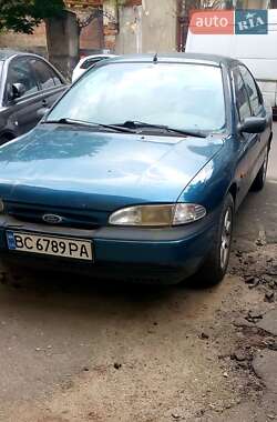 Седан Ford Mondeo 1993 в Львові