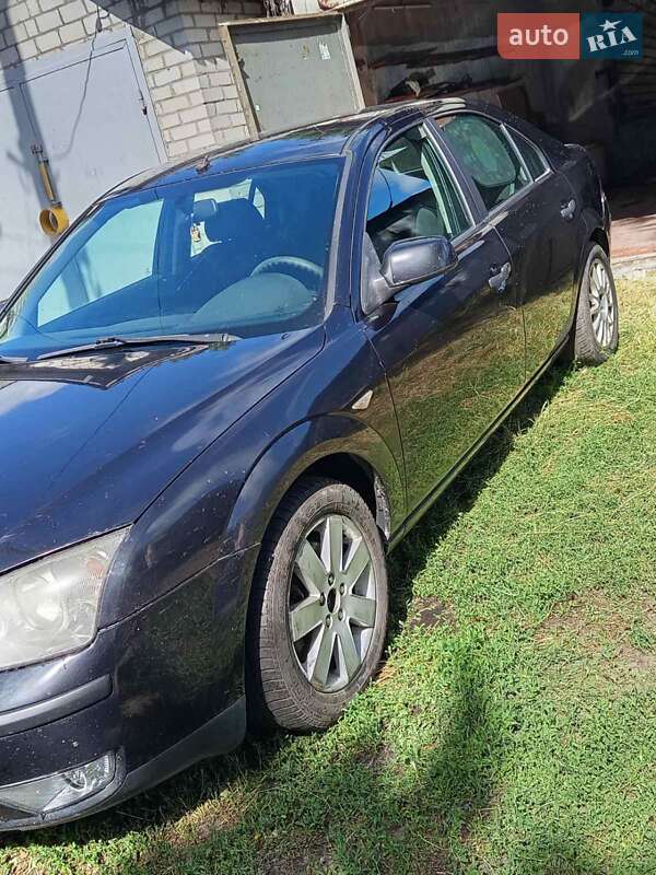 Лифтбек Ford Mondeo 2005 в Чигирине