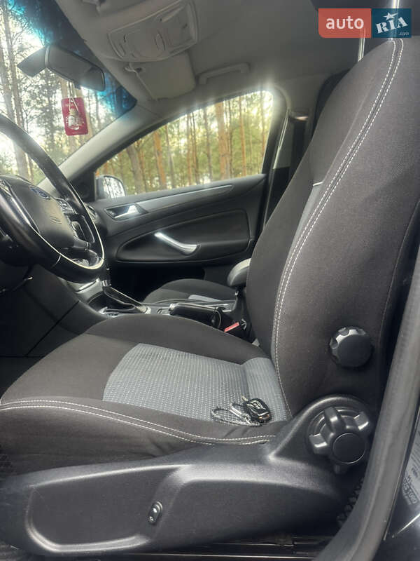 Универсал Ford Mondeo 2011 в Камне-Каширском