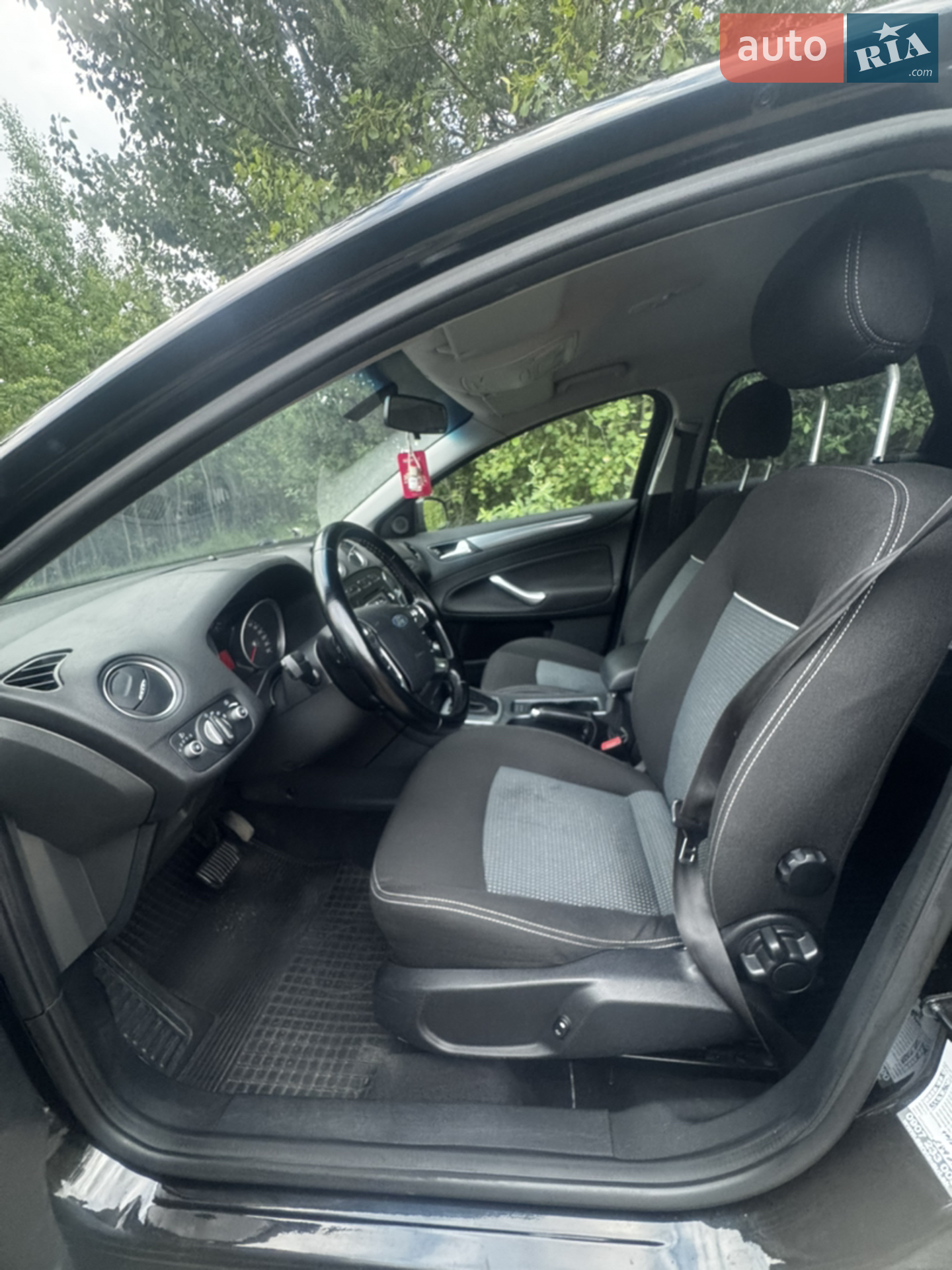 2011 Ford Mondeo - мініатюра 55