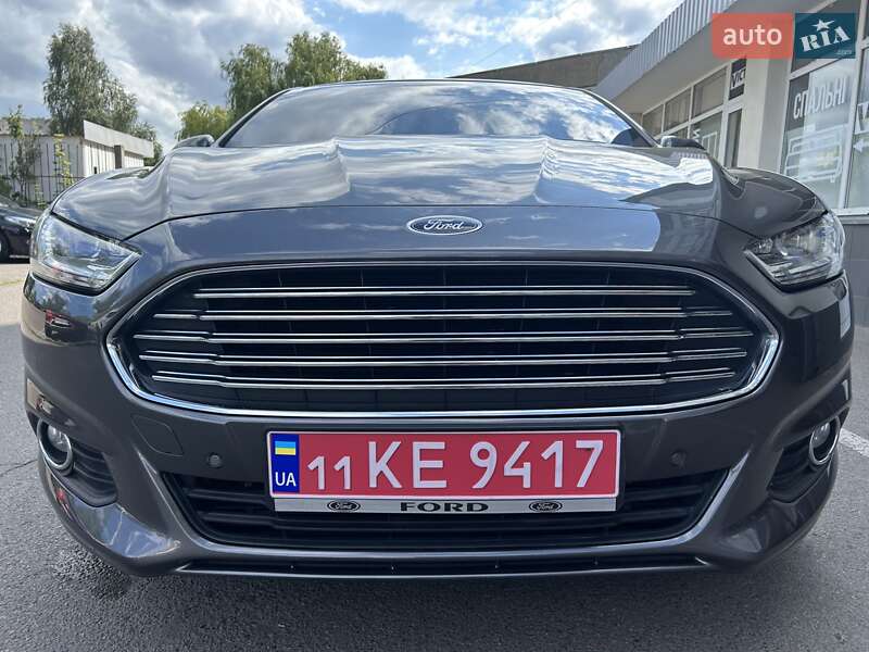 Седан Ford Mondeo 2016 в Луцке