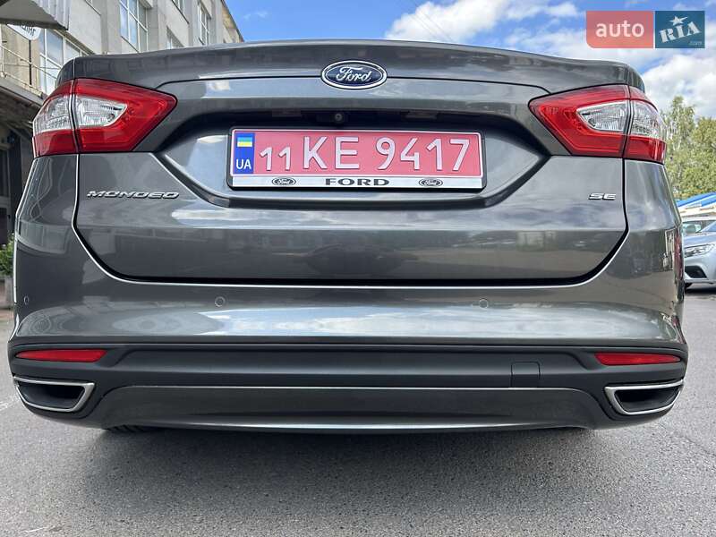 Седан Ford Mondeo 2016 в Луцке