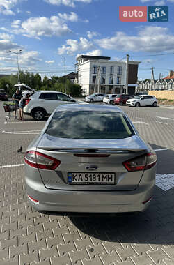 Седан Ford Mondeo 2012 в 