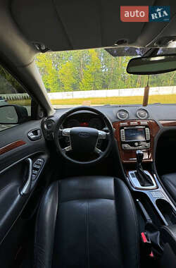 Седан Ford Mondeo 2007 в 