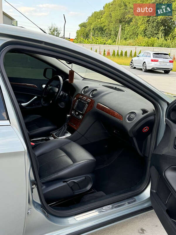 Седан Ford Mondeo 2007 в Луцьку
