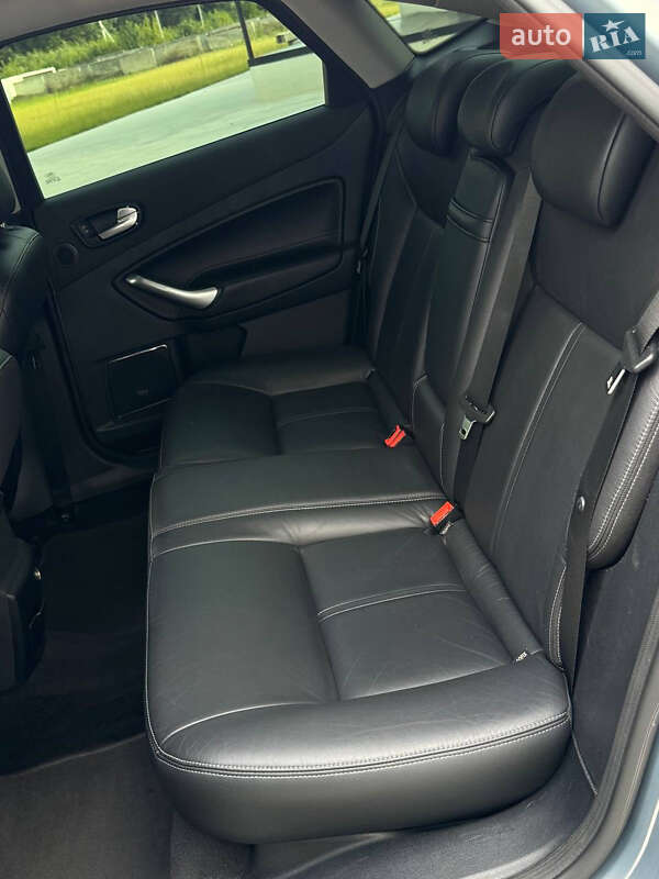 Седан Ford Mondeo 2007 в Луцьку
