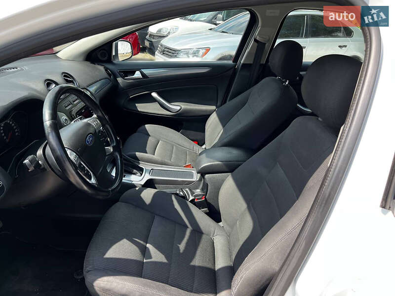 Седан Ford Mondeo 2011 в Днепре