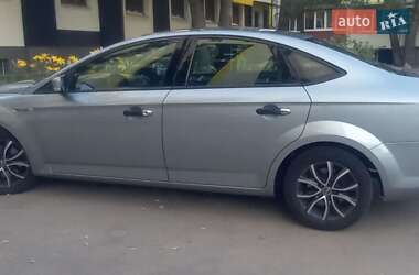 Седан Ford Mondeo 2013 в Житомире