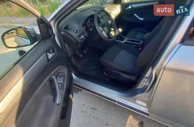 Седан Ford Mondeo 2013 в 