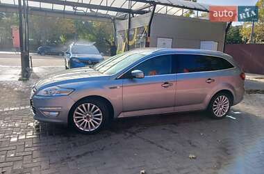 Универсал Ford Mondeo 2014 в 