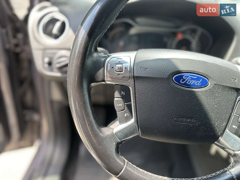 Универсал Ford Mondeo 2014 в Киеве