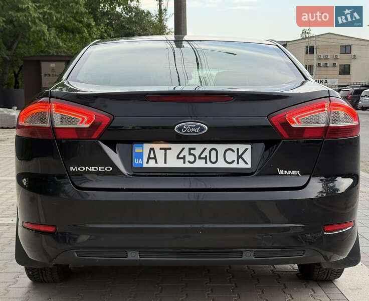 Седан Ford Mondeo 2011 в Ивано-Франковске