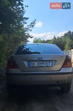 Седан Ford Mondeo 2003 в 