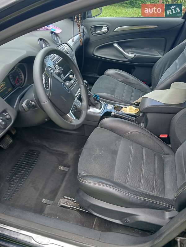Лифтбек Ford Mondeo 2007 в Львове