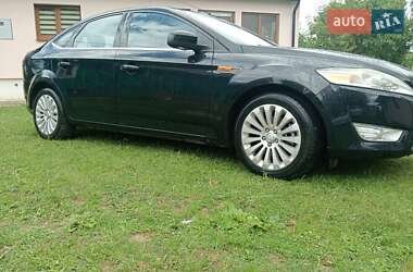 Лифтбек Ford Mondeo 2007 в 